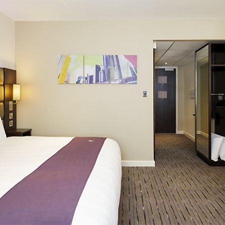 Premier Inn Glasgow Milngavie Exteriér fotografie